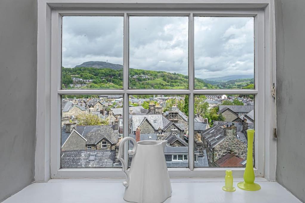 Dolgellau Townhouse 2 Minutes To Town & Mountains Villa Exterior photo