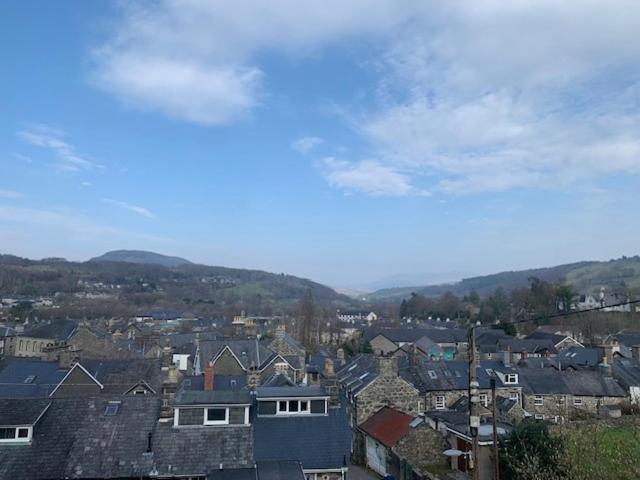 Dolgellau Townhouse 2 Minutes To Town & Mountains Villa Exterior photo